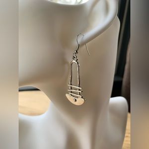 Silver hammered earrings
